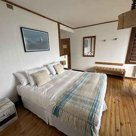 Weskar Lodge Hotel Пуэрто-Наталес Экстерьер фото