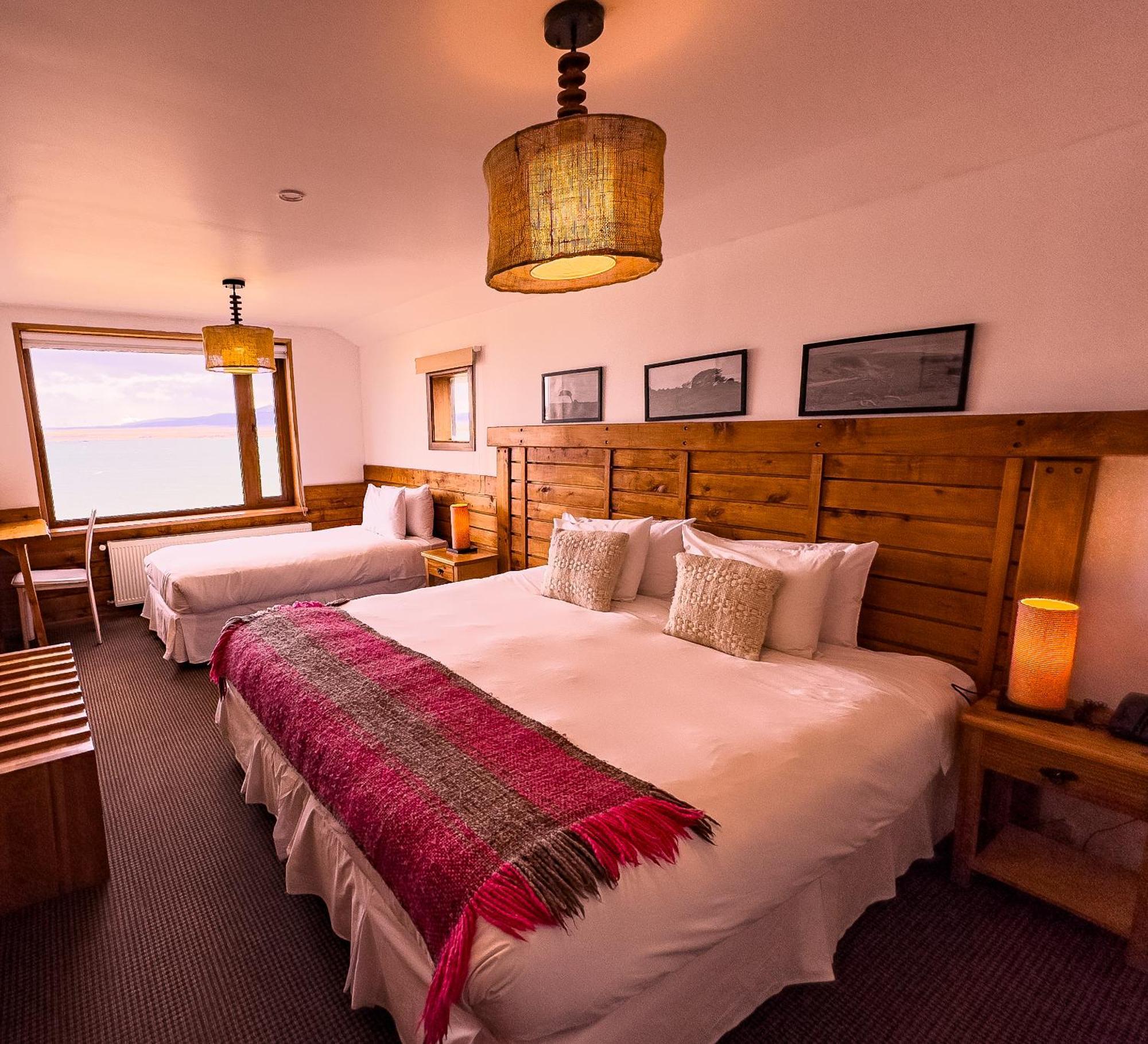 Weskar Lodge Hotel Пуэрто-Наталес Экстерьер фото