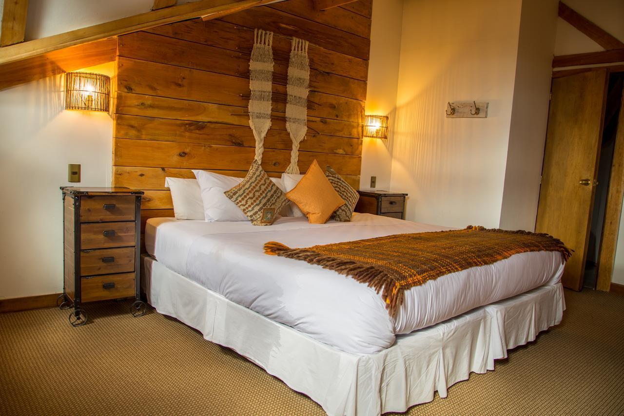 Weskar Lodge Hotel Пуэрто-Наталес Экстерьер фото