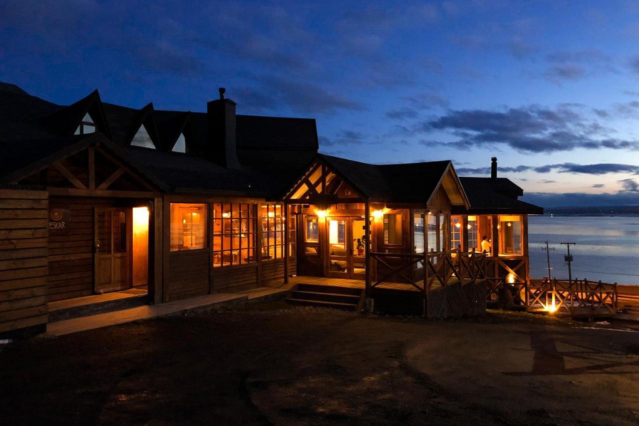 Weskar Lodge Hotel Пуэрто-Наталес Экстерьер фото